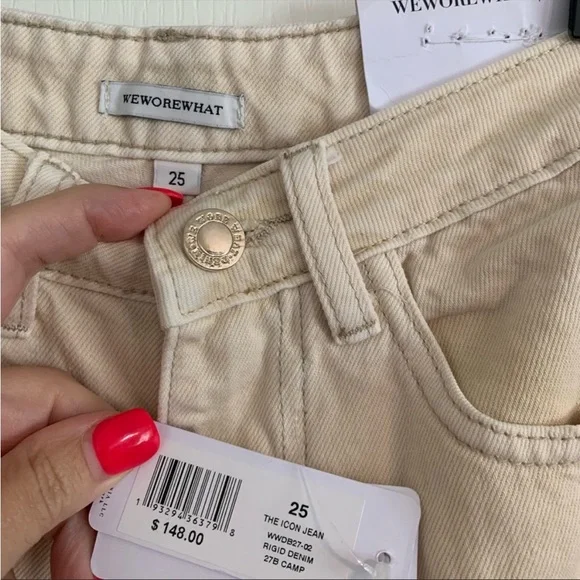 We Wore What cream icon boyfriend jeans size 25 - Picture 3 of 5